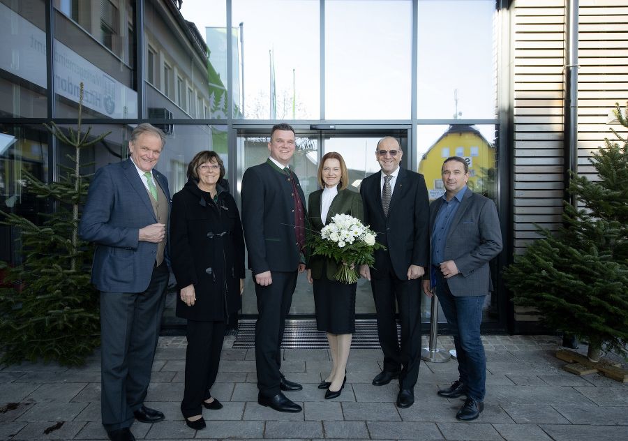 Bildvergrößerung Bürgermeister-Runde mit Landesrätin © xxxxxxxxx Bildvergrößerung Bürgermeister-Runde mit Landesrätin © xxxxxxxxx