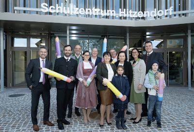 Auch die Spitzen des Landes gratulierten zum Um- und Neubau. © Christa Strobl Auch die Spitzen des Landes gratulierten zum Um- und Neubau. © Christa Strobl